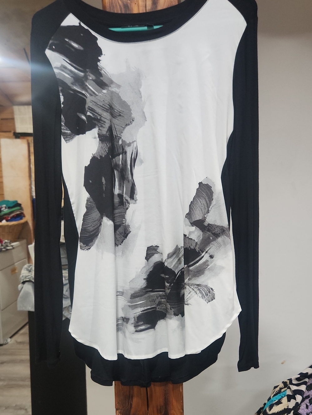 Black and White Long Sleeve Abstract Print Skirt